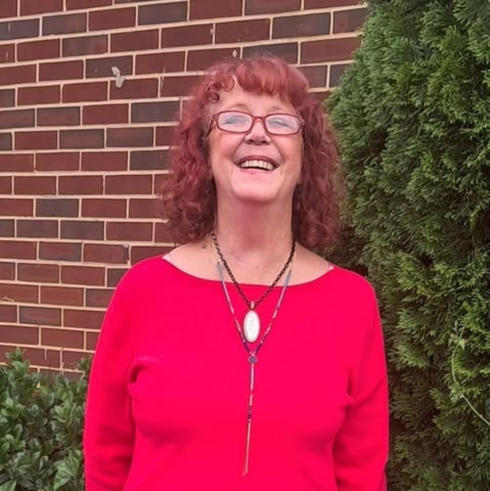 Meet your Posher, Carolyn